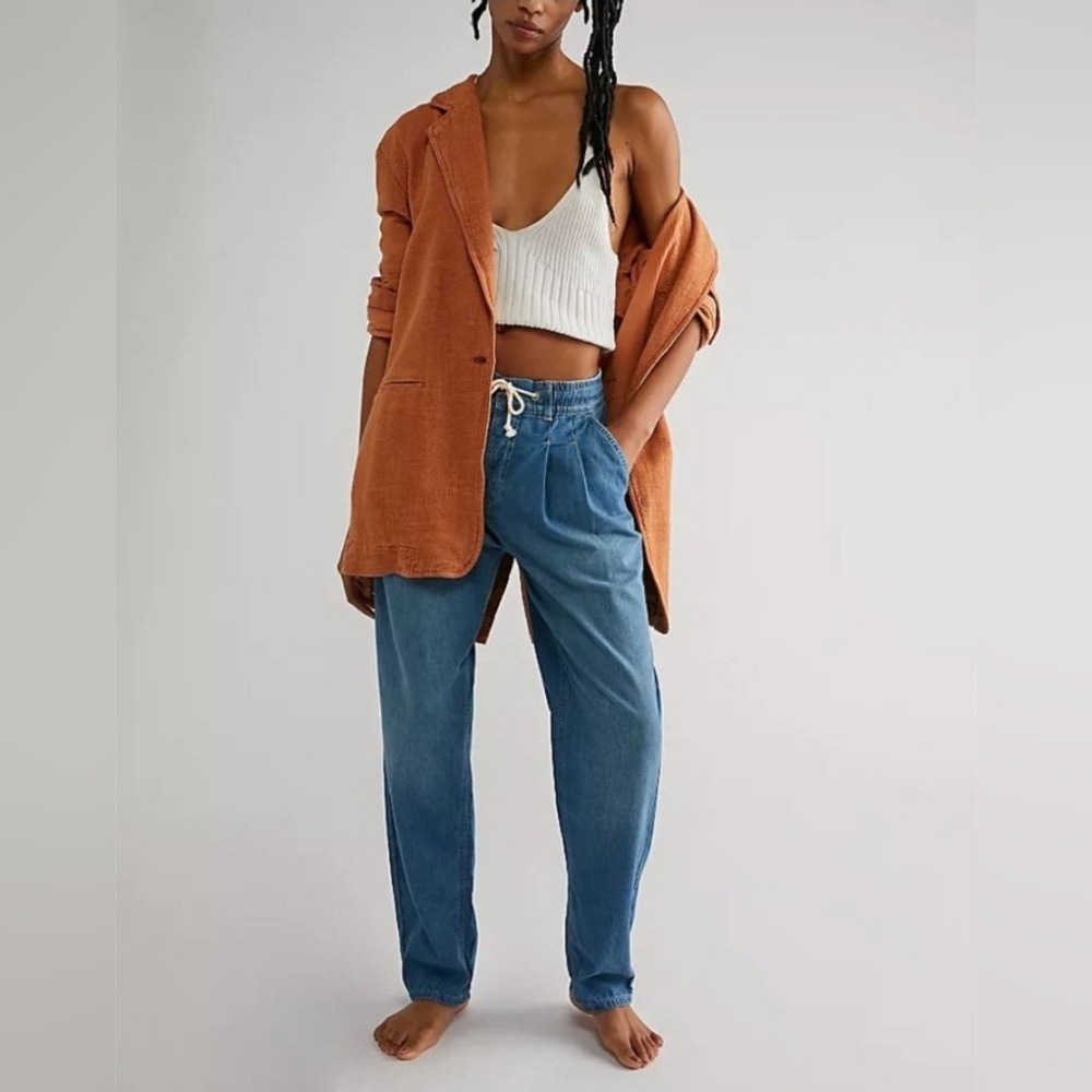 NWOT Free People Luna Denim Pull On Jeans Size Medium